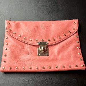 Forever 21 clutch